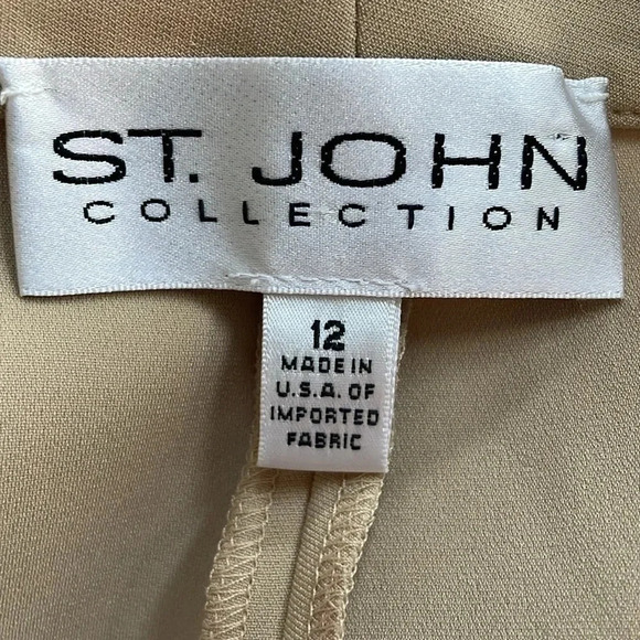 St. John Stretch Woven Flat Front Wide Leg Crepe Dress Pants Beige Size 12 - Picture 8 of 9